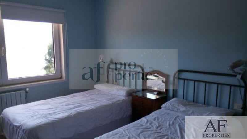 For sale of chalet in Nigrán