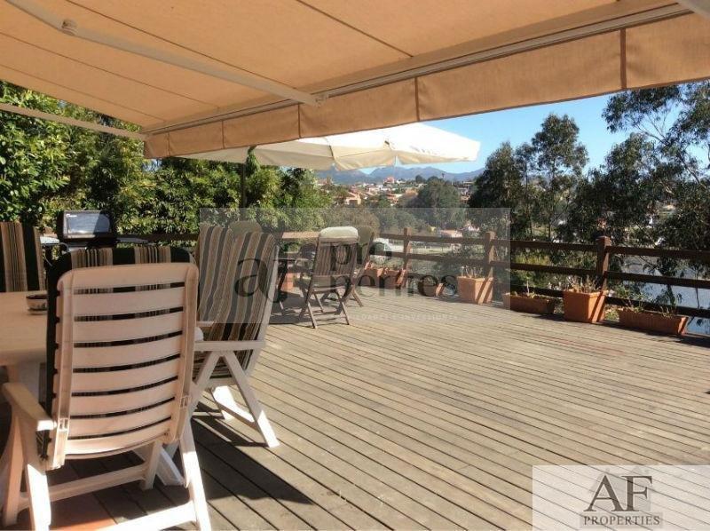 For sale of chalet in Nigrán