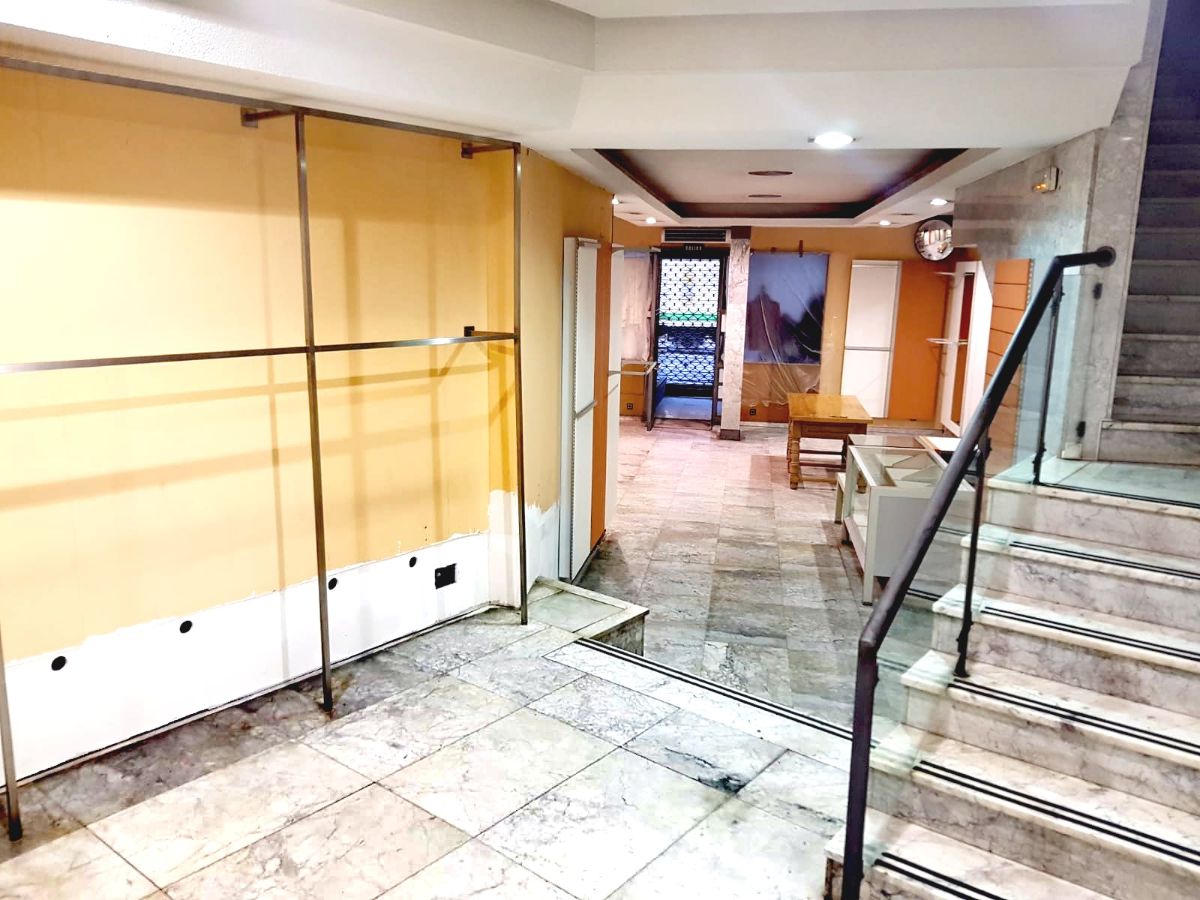 For rent of commercial in Madrid
