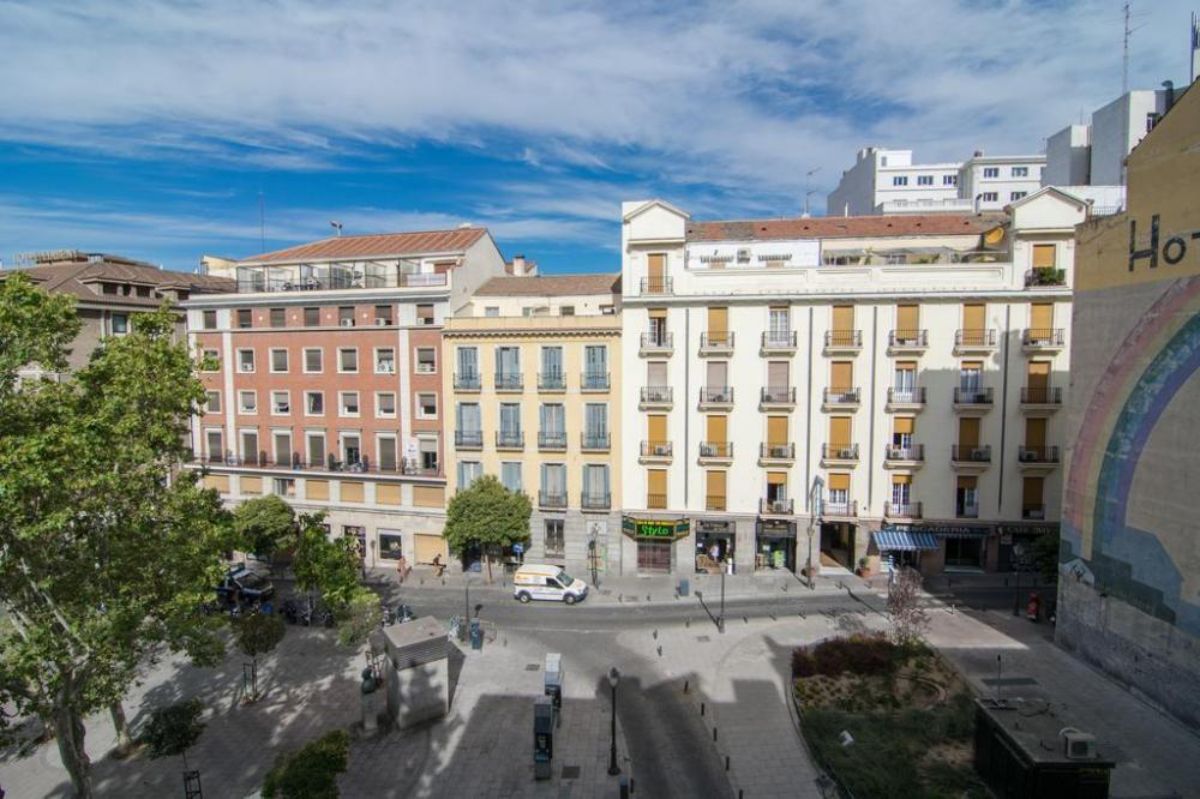 For rent of office in Madrid