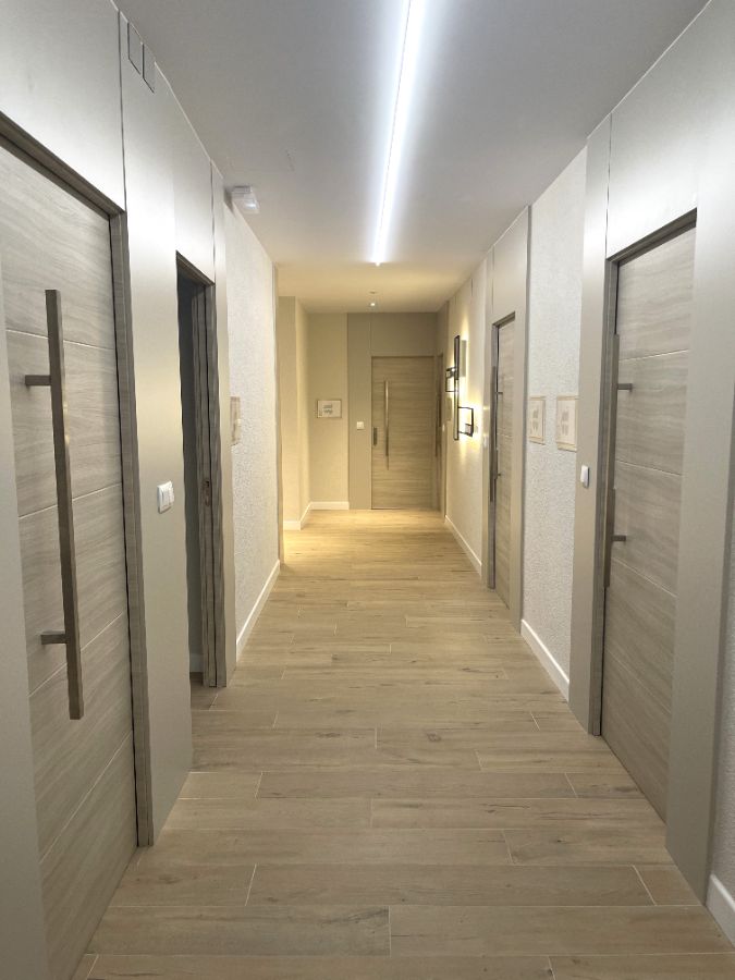 For rent of office in Madrid
