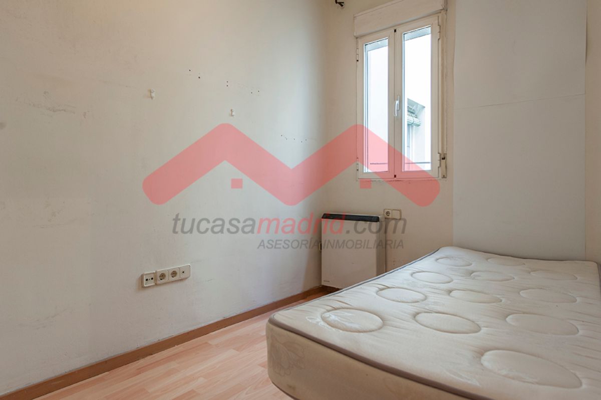 For sale of flat in Madrid