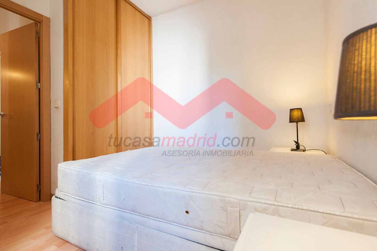 For sale of flat in Madrid