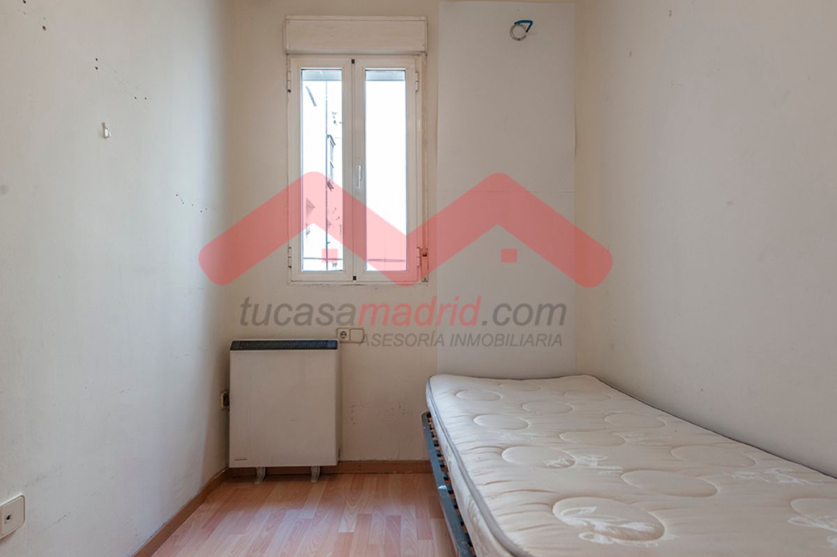 For sale of flat in Madrid