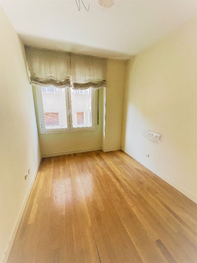 For rent of flat in Madrid