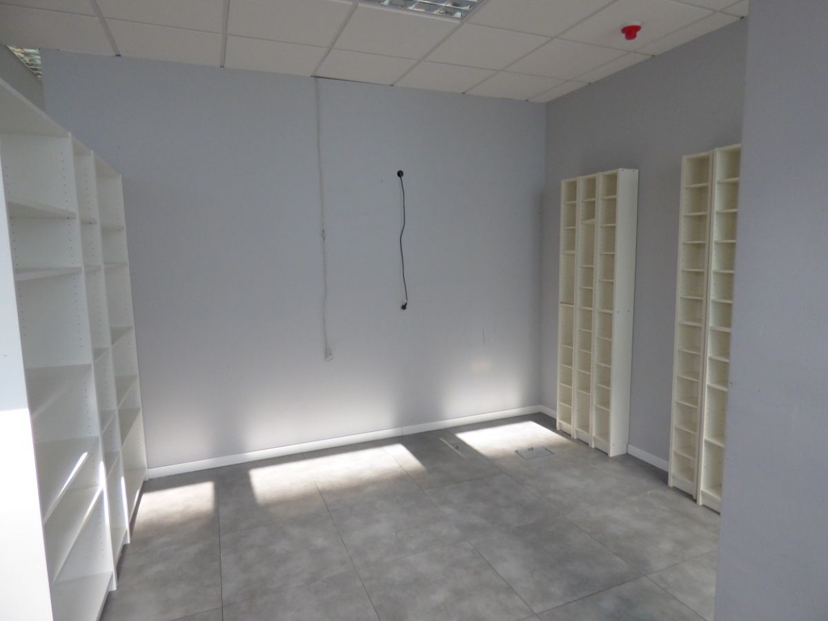 For rent of office in Madrid