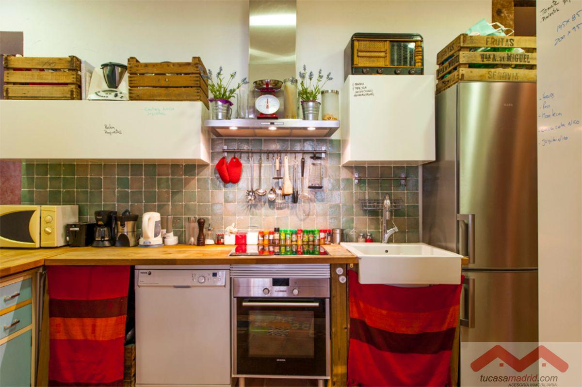 For sale of flat in Madrid