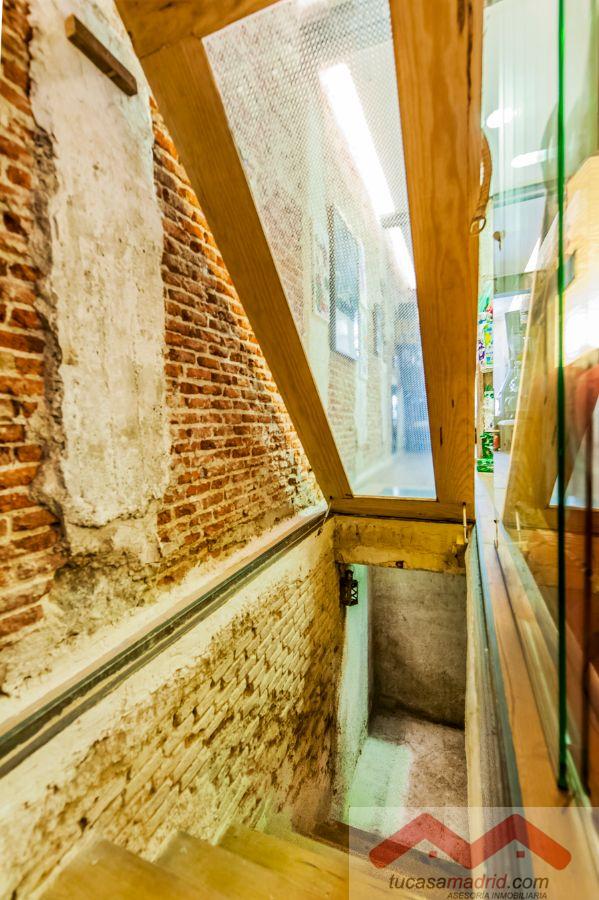 For sale of flat in Madrid