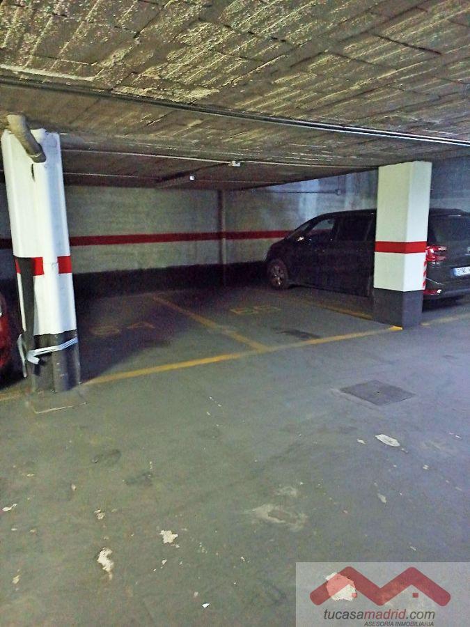 Miete von garage in
 Madrid