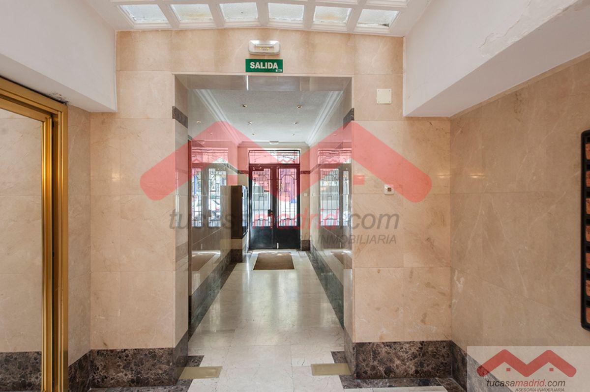 For sale of flat in Madrid