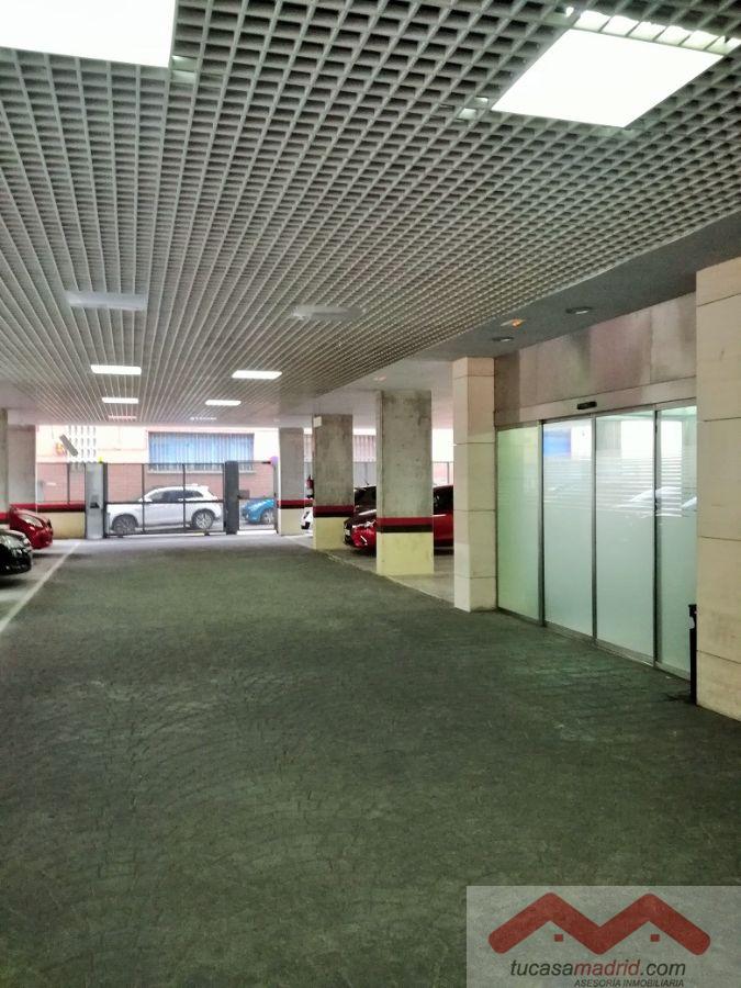 For rent of office in Madrid