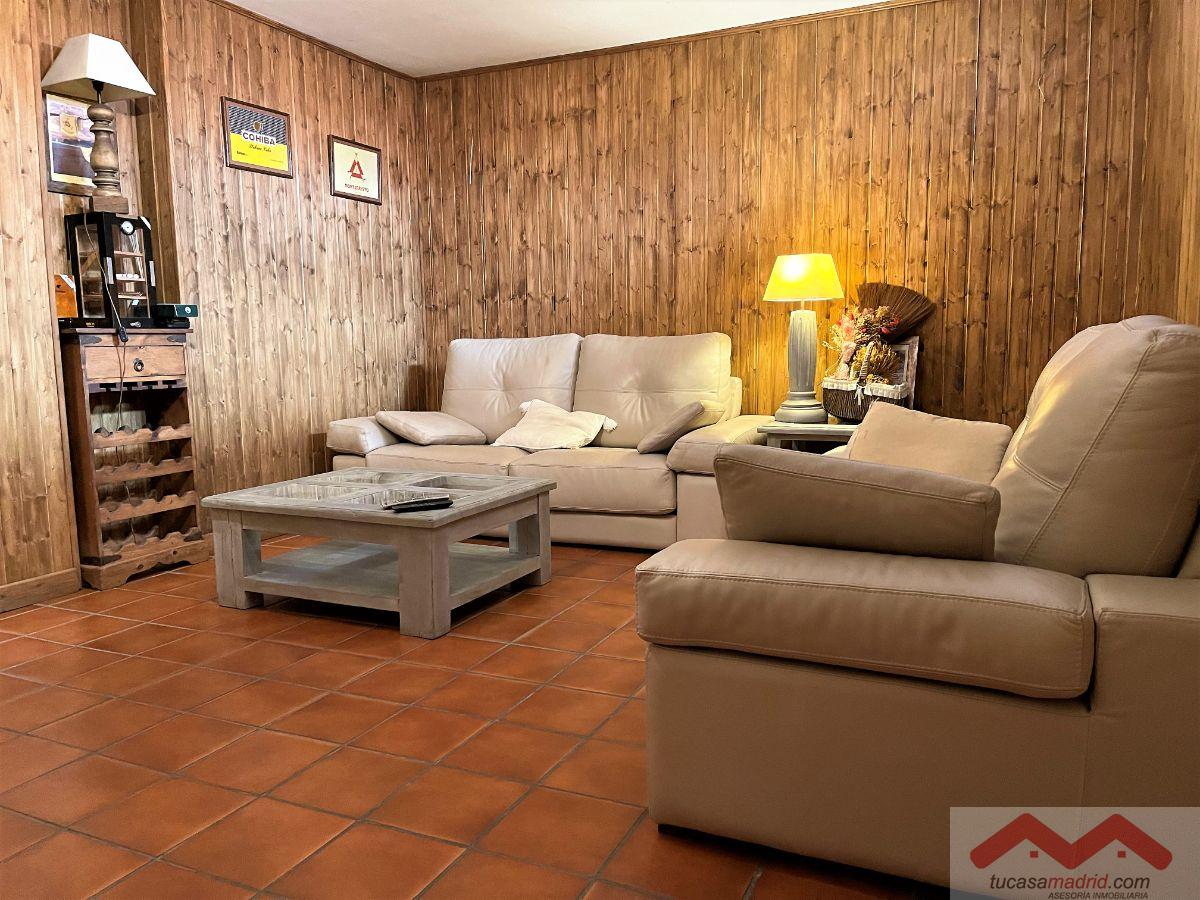 For sale of chalet in Serranillos del Valle
