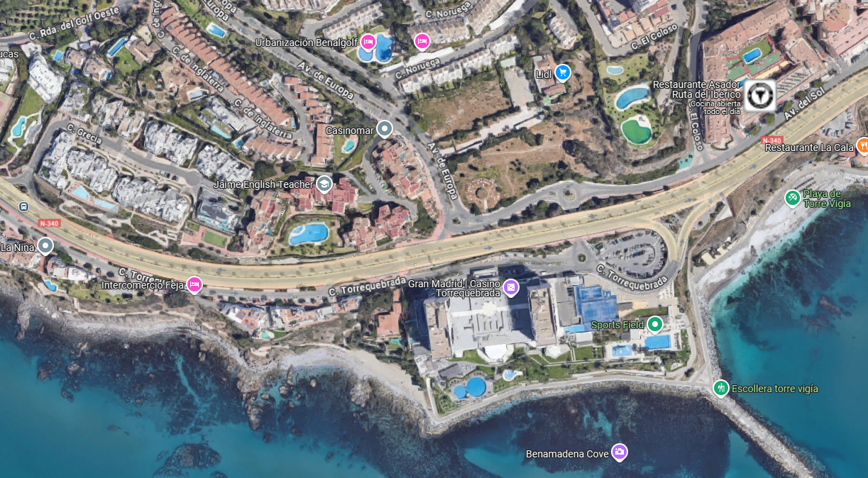 Venta de piso en Benalmádena