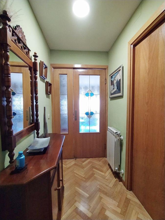 For sale of duplex in Leganés