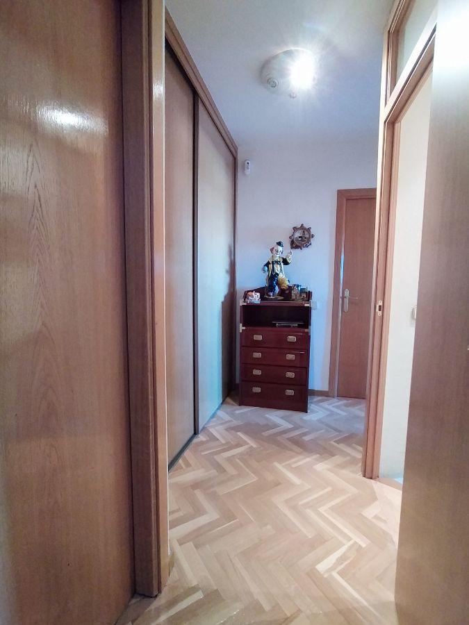 For sale of duplex in Leganés