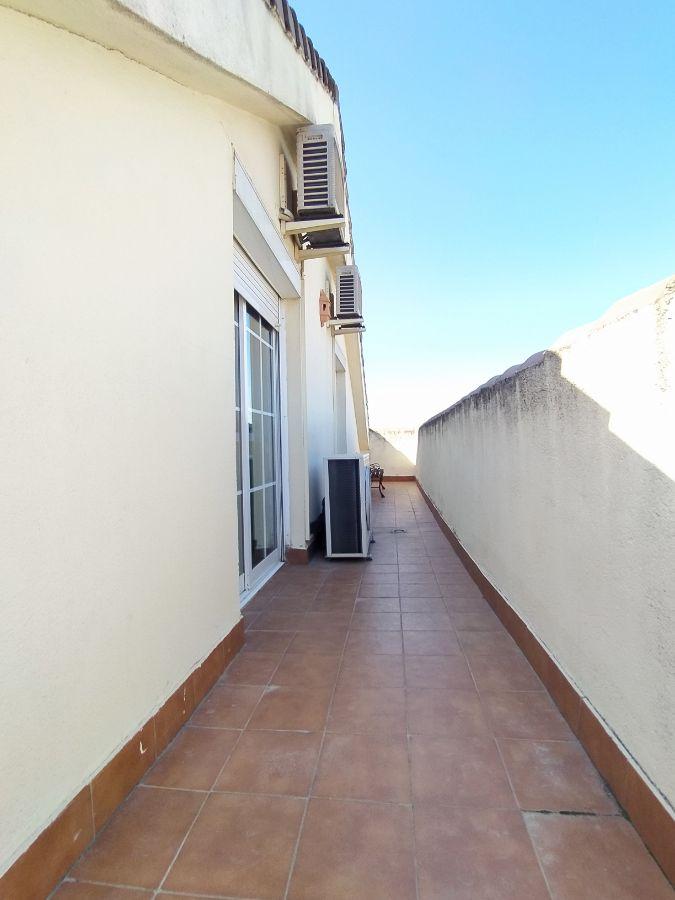 For sale of duplex in Leganés