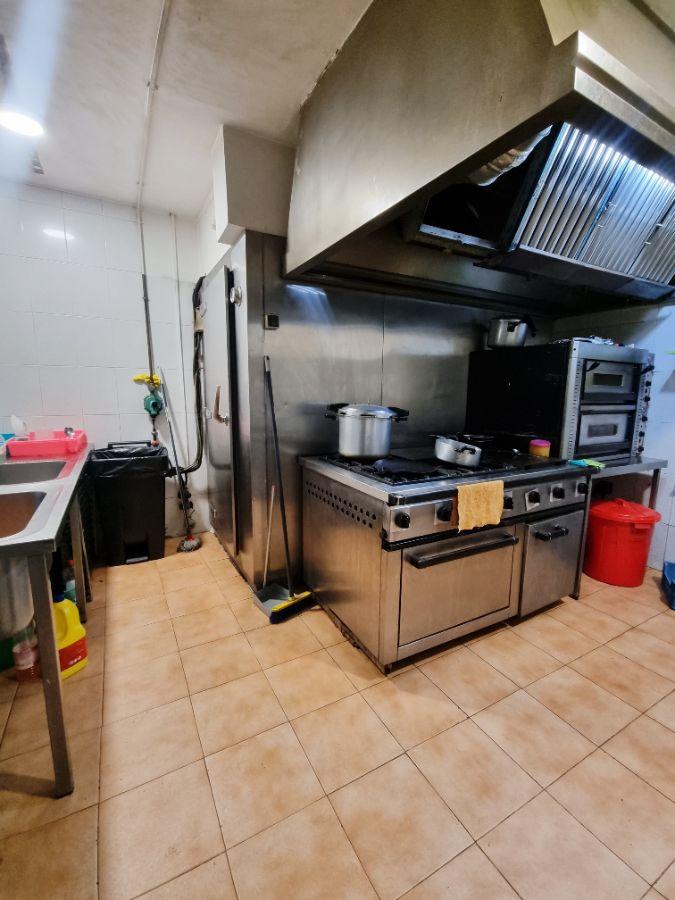 For sale of commercial in Leganés