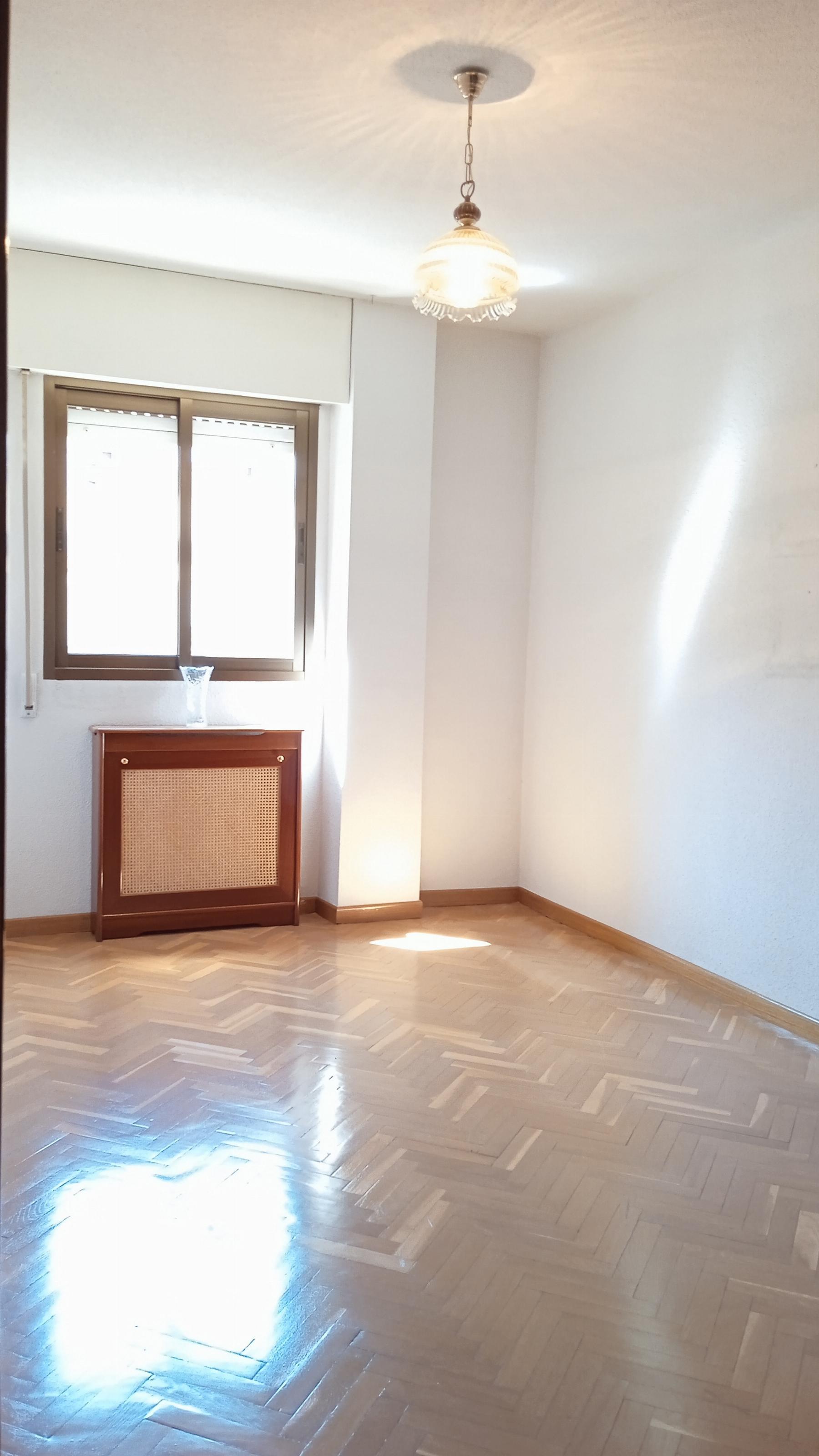 For sale of flat in Leganés