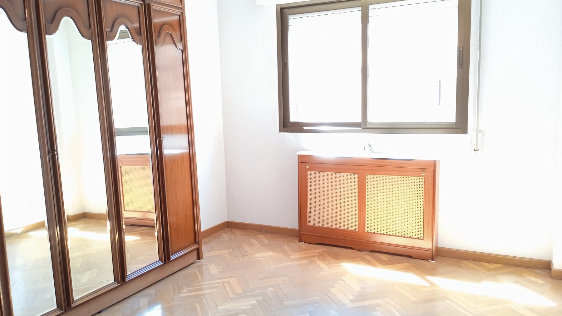For sale of flat in Leganés