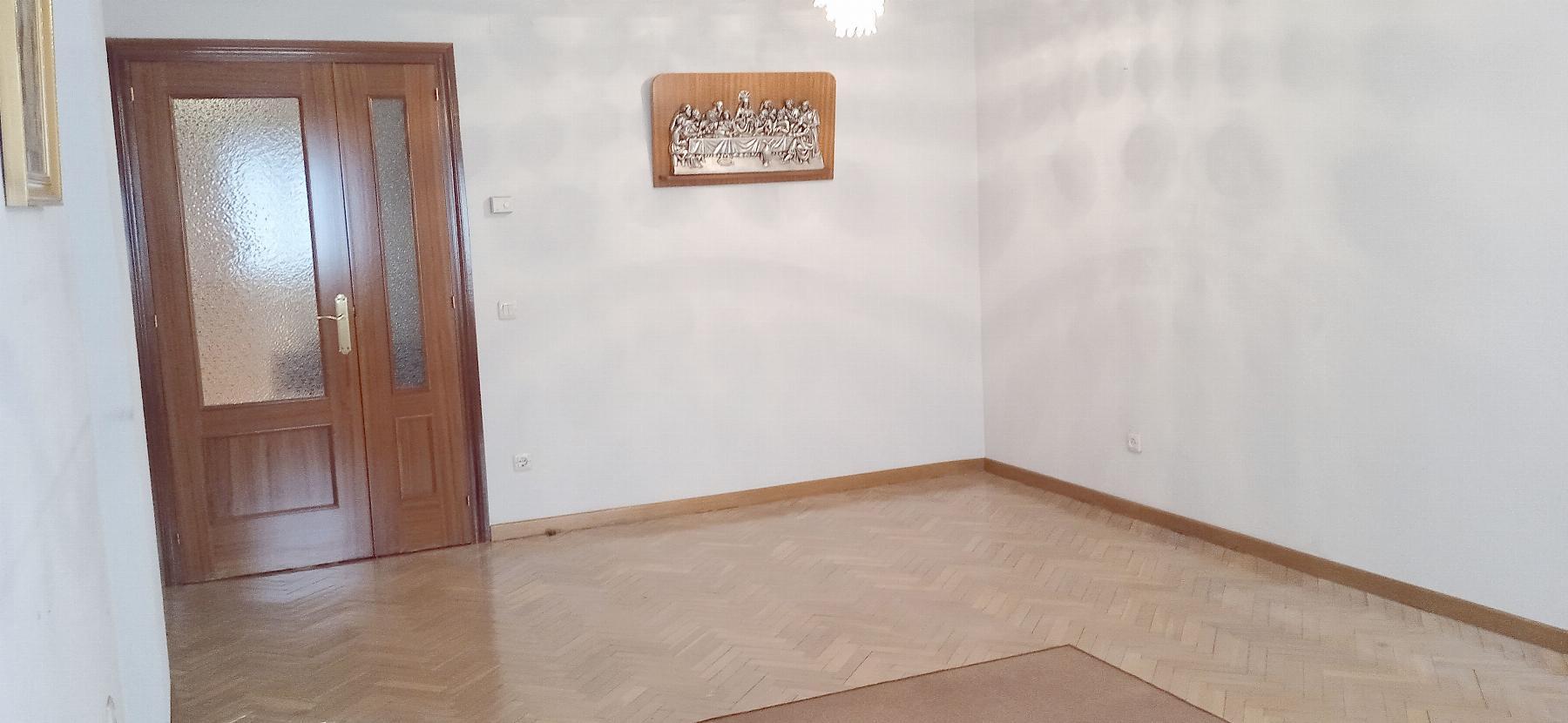 For sale of flat in Leganés
