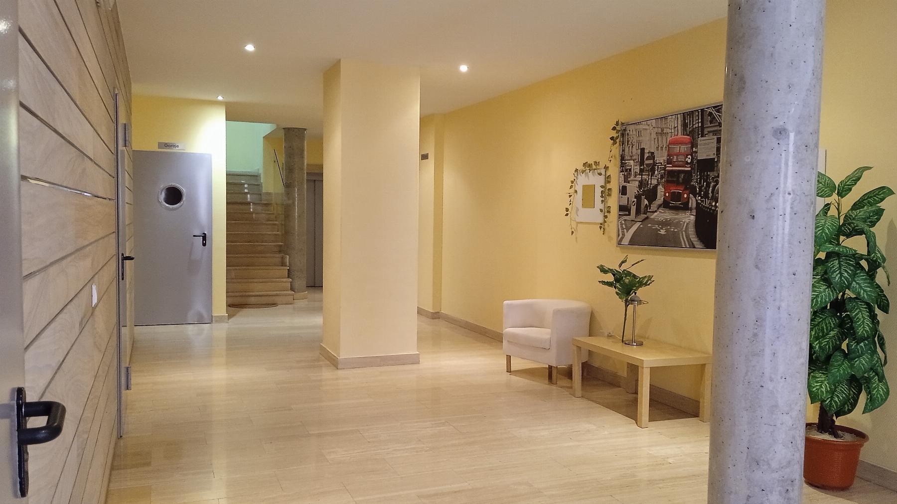 For sale of duplex in Torrejón de Velasco