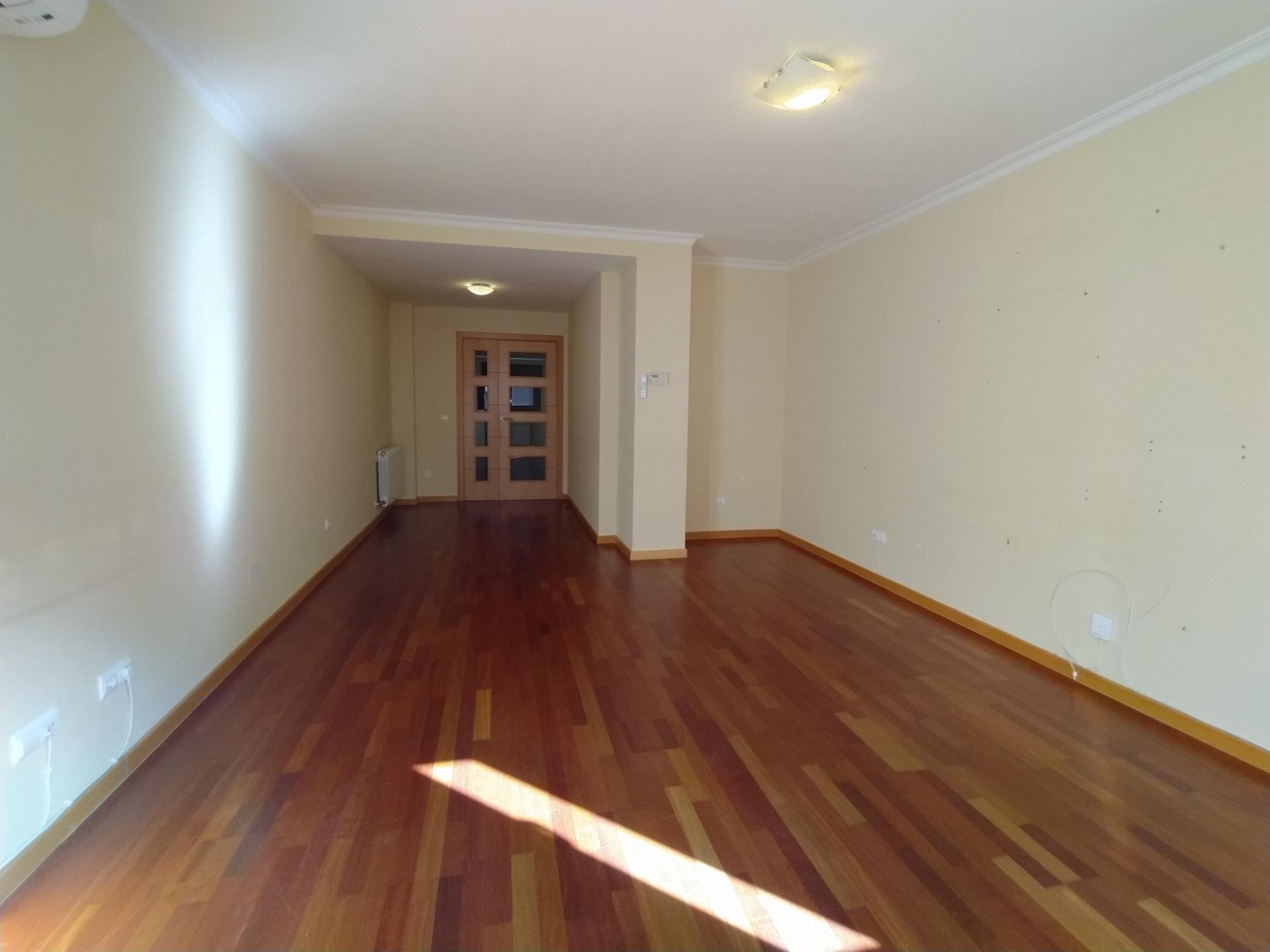 For sale of duplex in Torrejón de Velasco