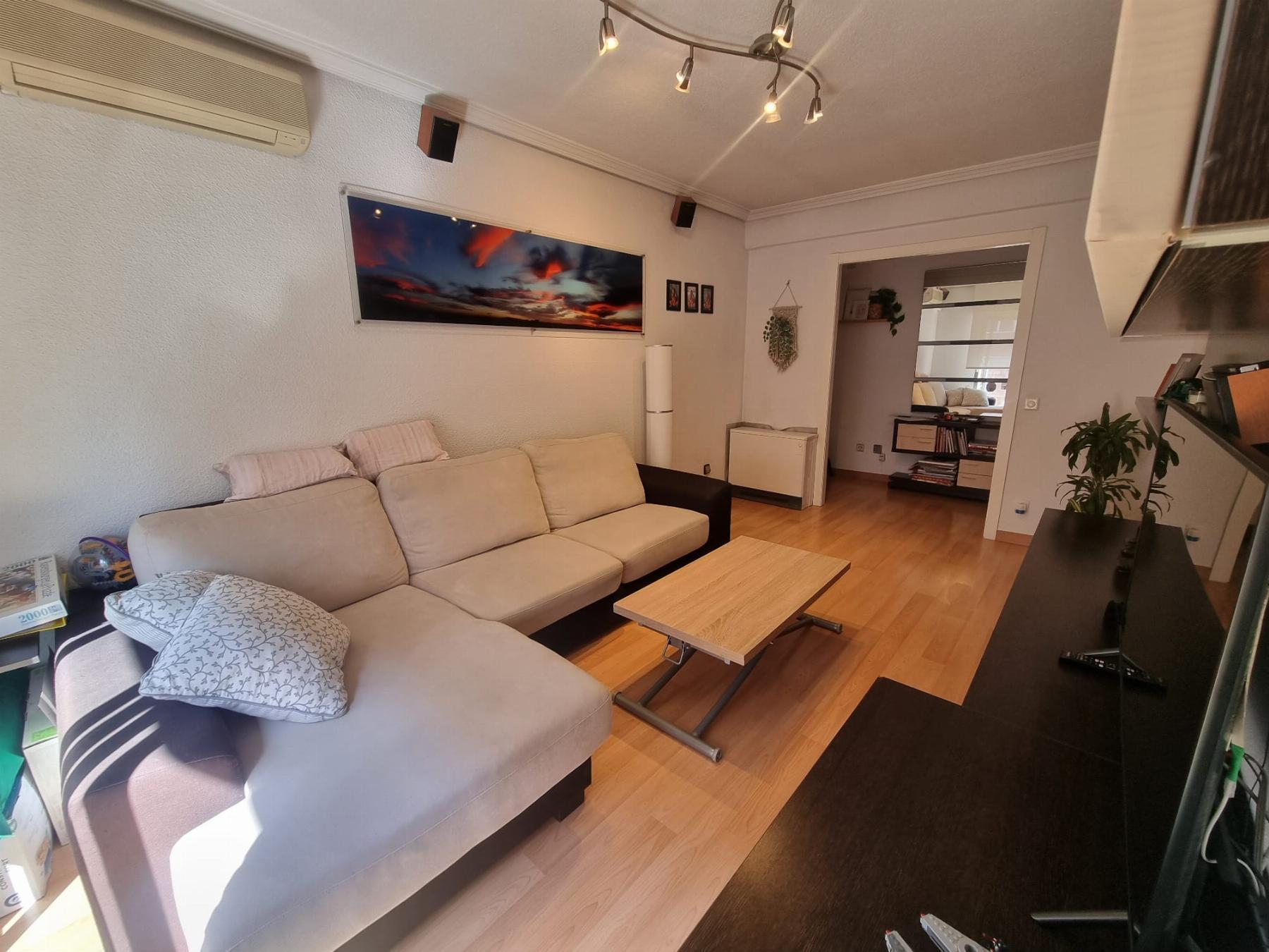 For sale of flat in Leganés