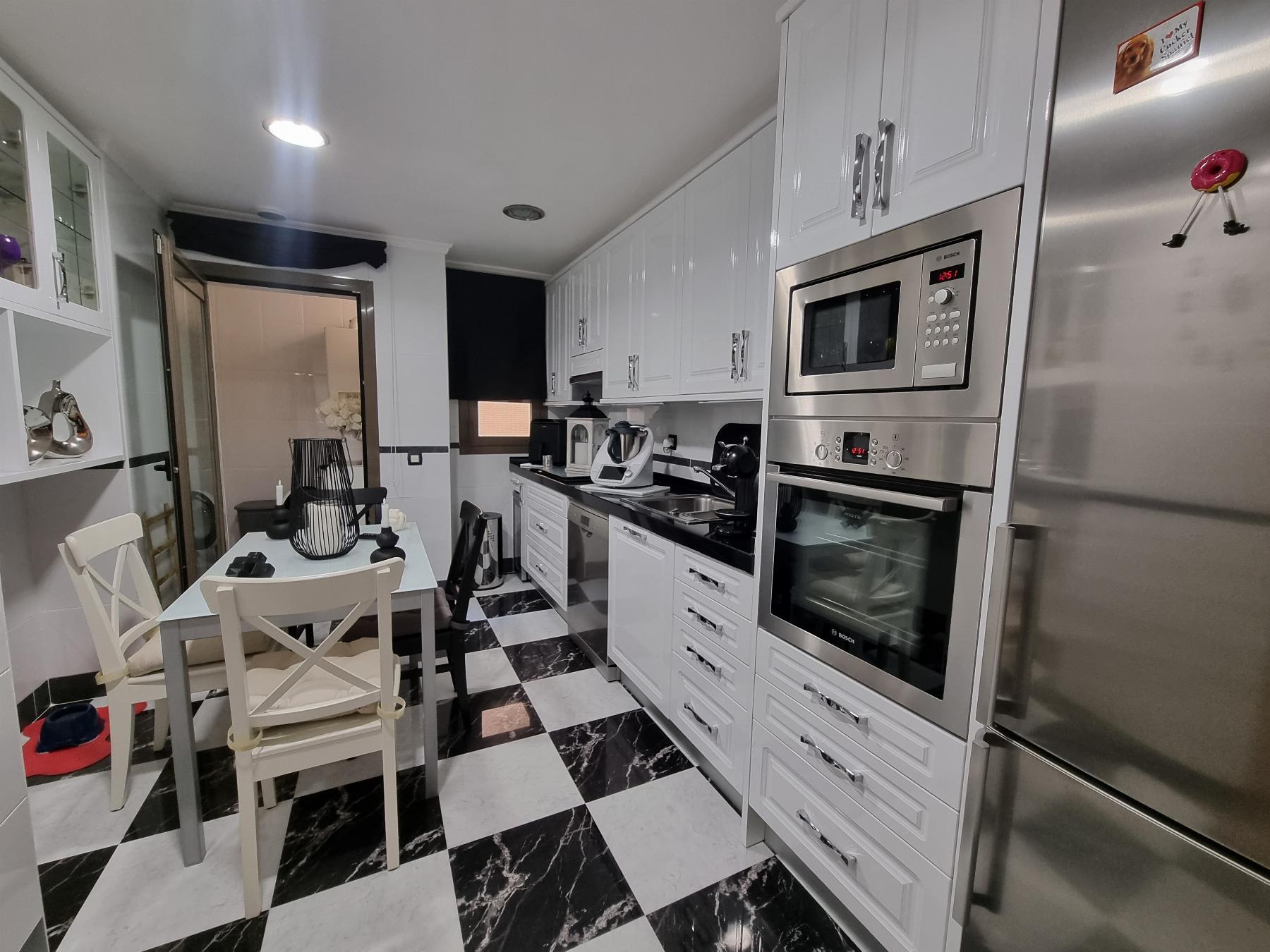 For sale of flat in Leganés
