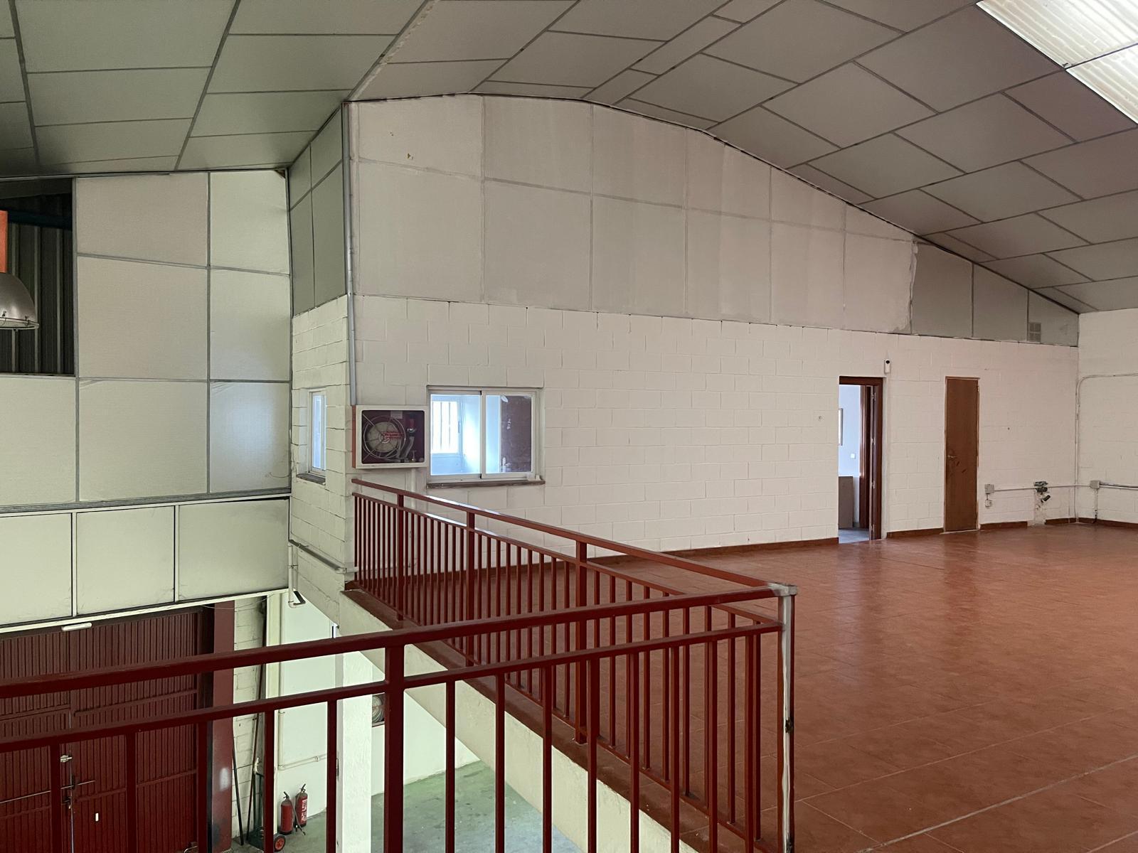 Venta de nave industrial en Leganés