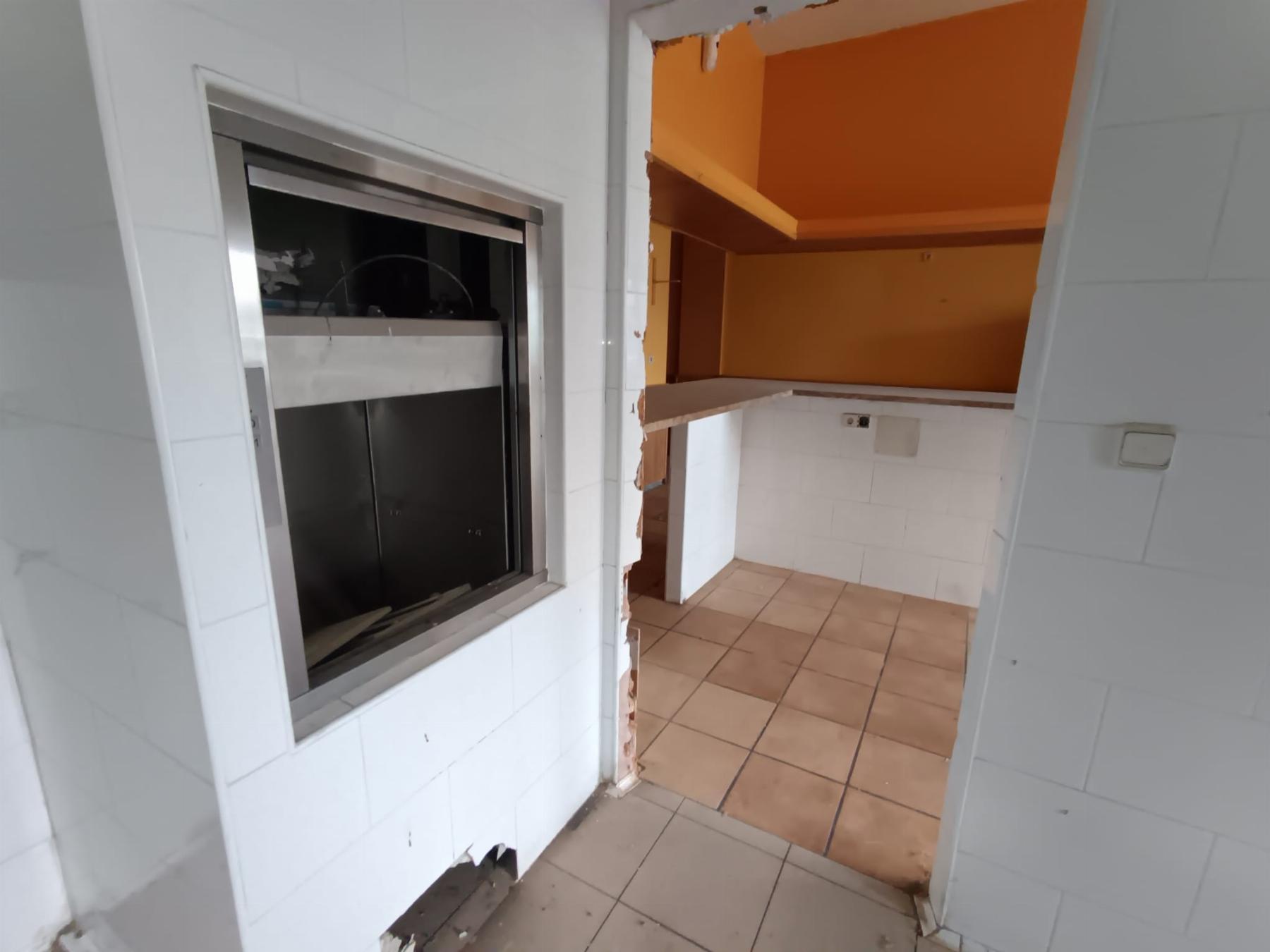 Venta de nave industrial en Casarrubuelos