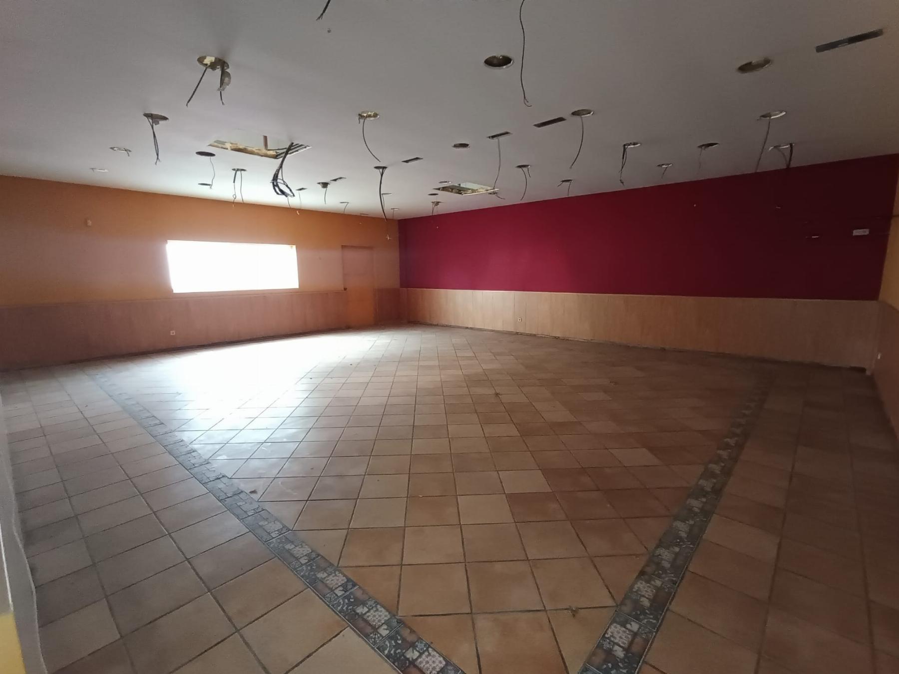 Venta de nave industrial en Casarrubuelos