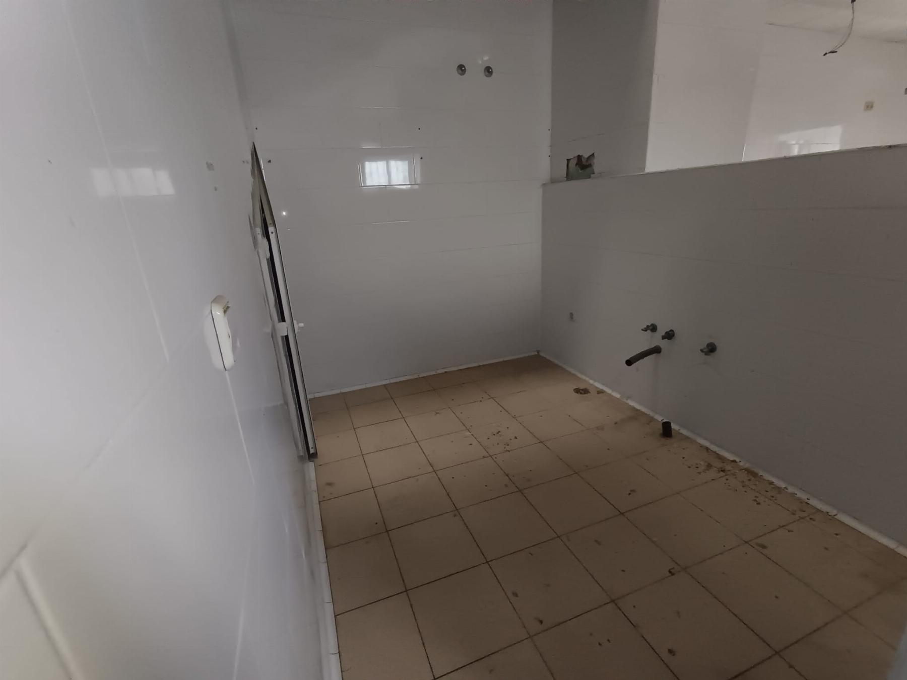 Venta de nave industrial en Casarrubuelos
