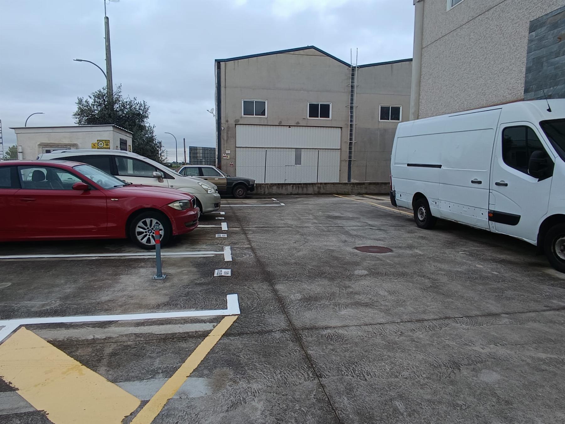 Venta de nave industrial en Casarrubuelos