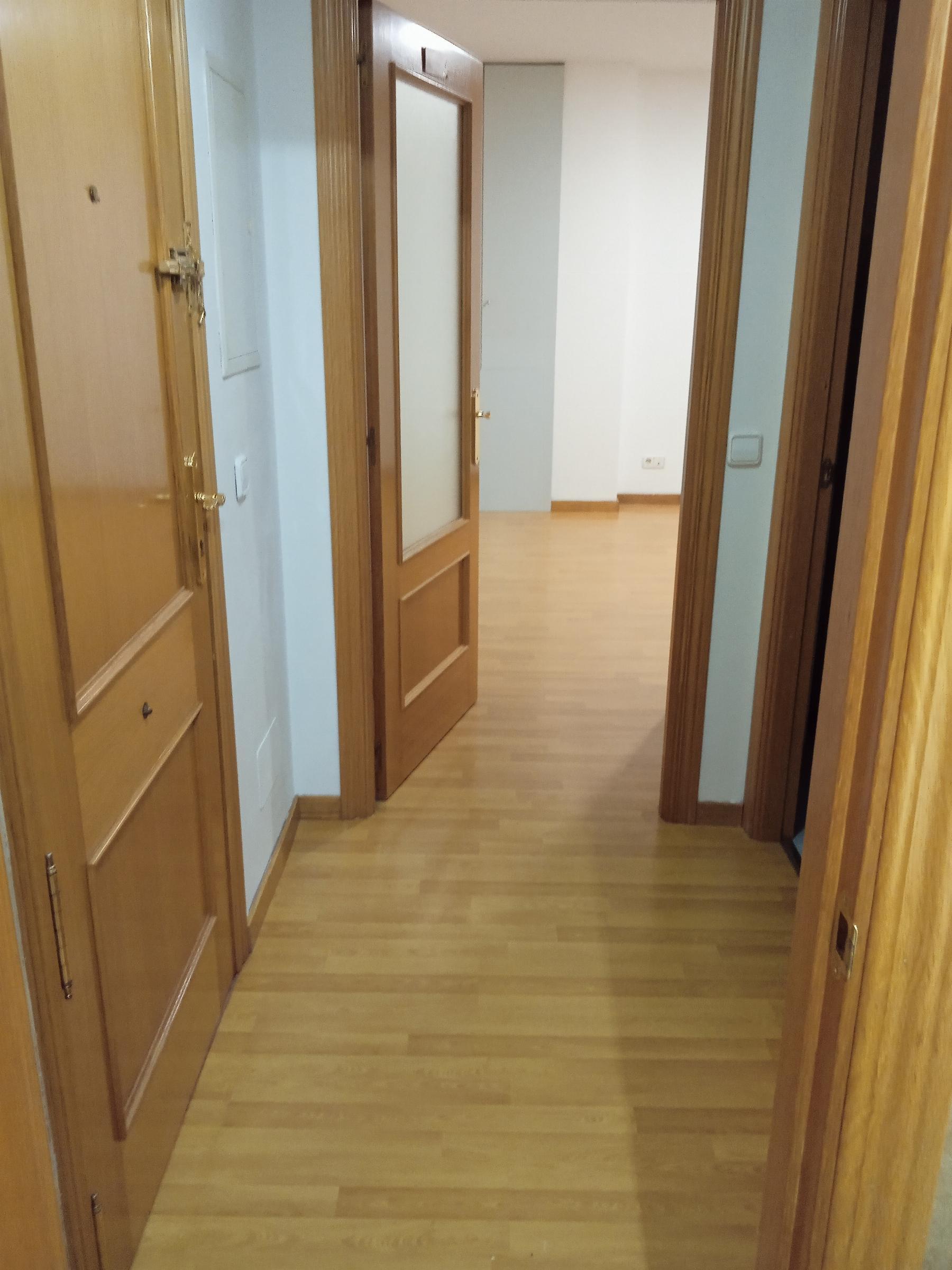 For sale of flat in Casarrubios del Monte