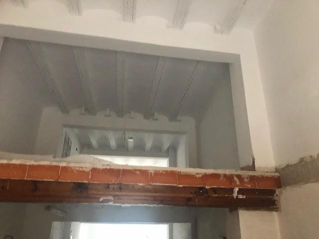 For rent of commercial in Valencia