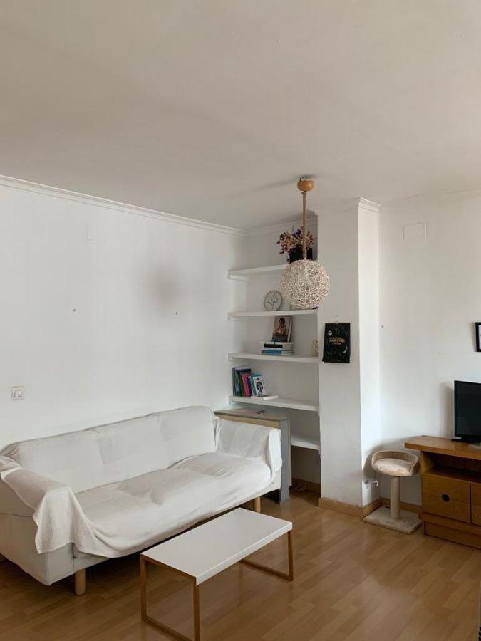 For sale of flat in Valencia