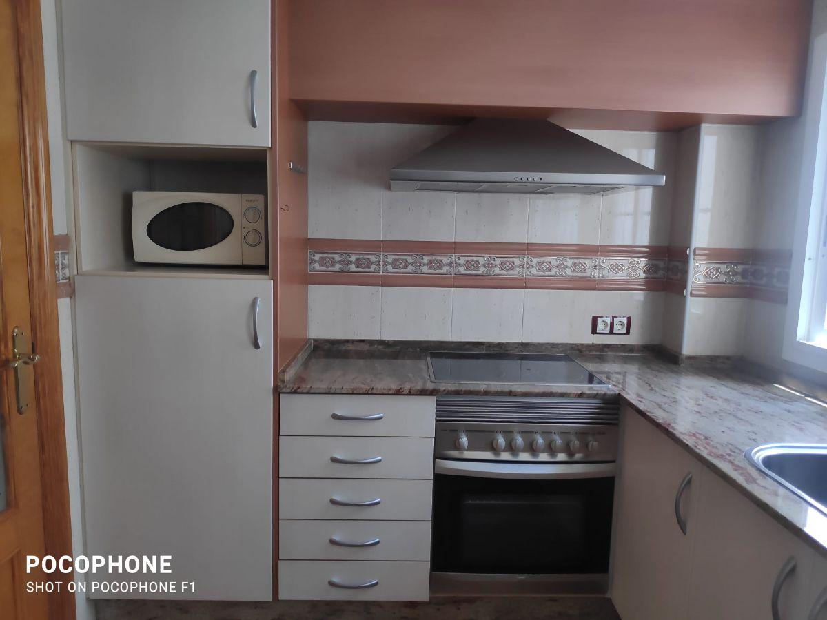 For sale of flat in Valencia