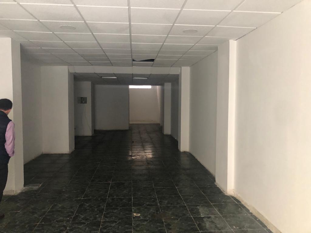 For rent of commercial in Valencia