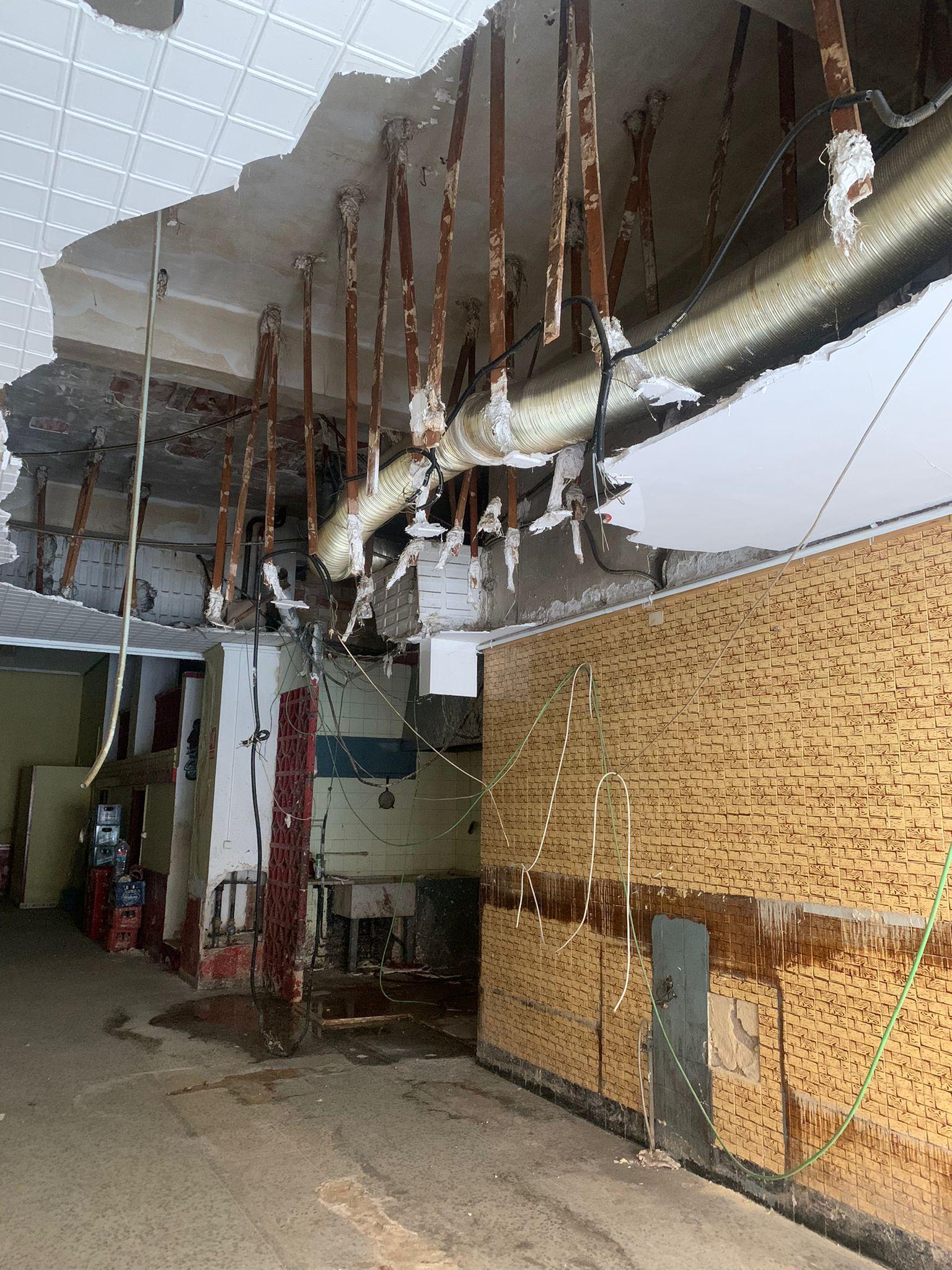 For sale of commercial in Valencia