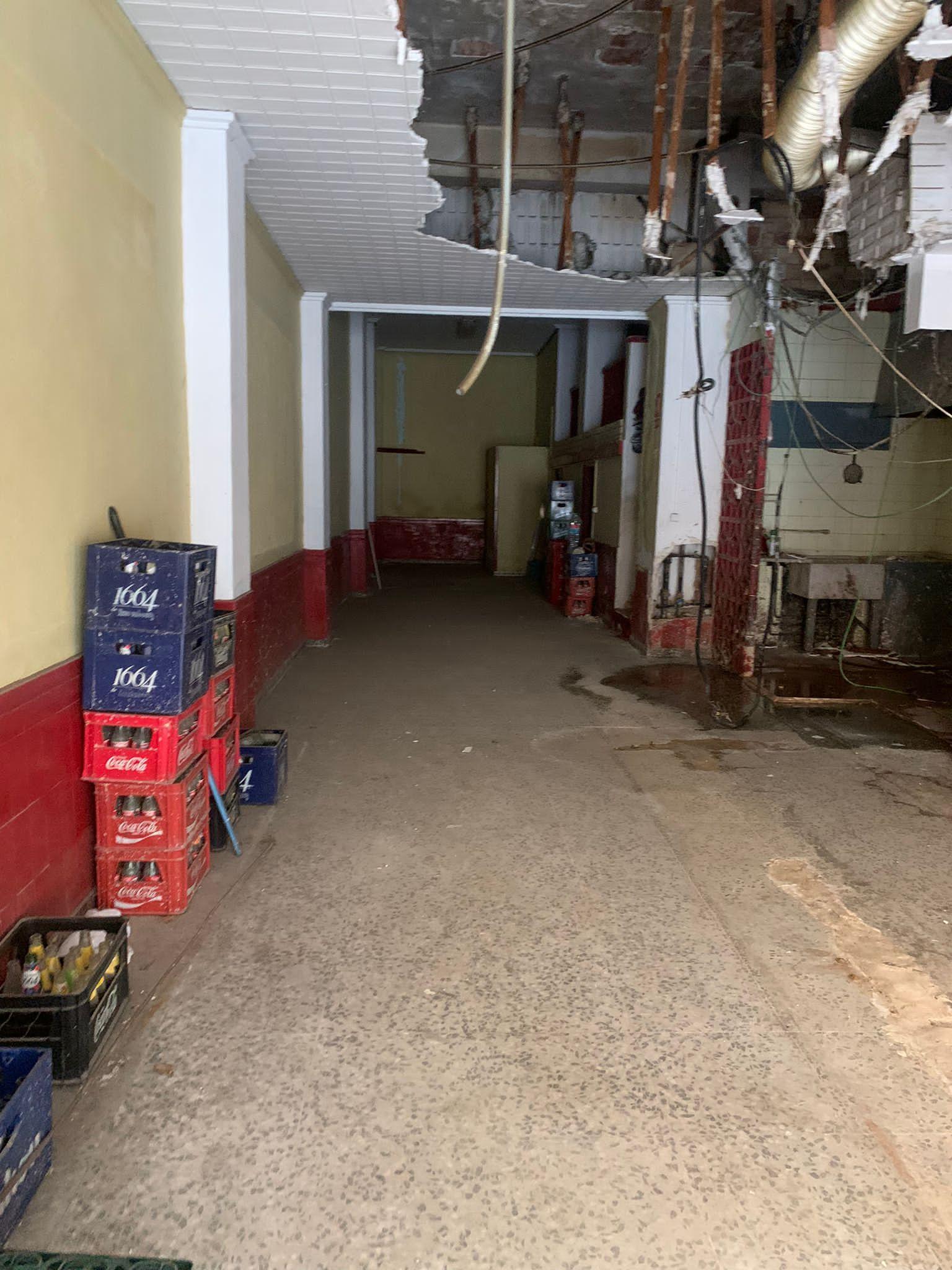 For sale of commercial in Valencia