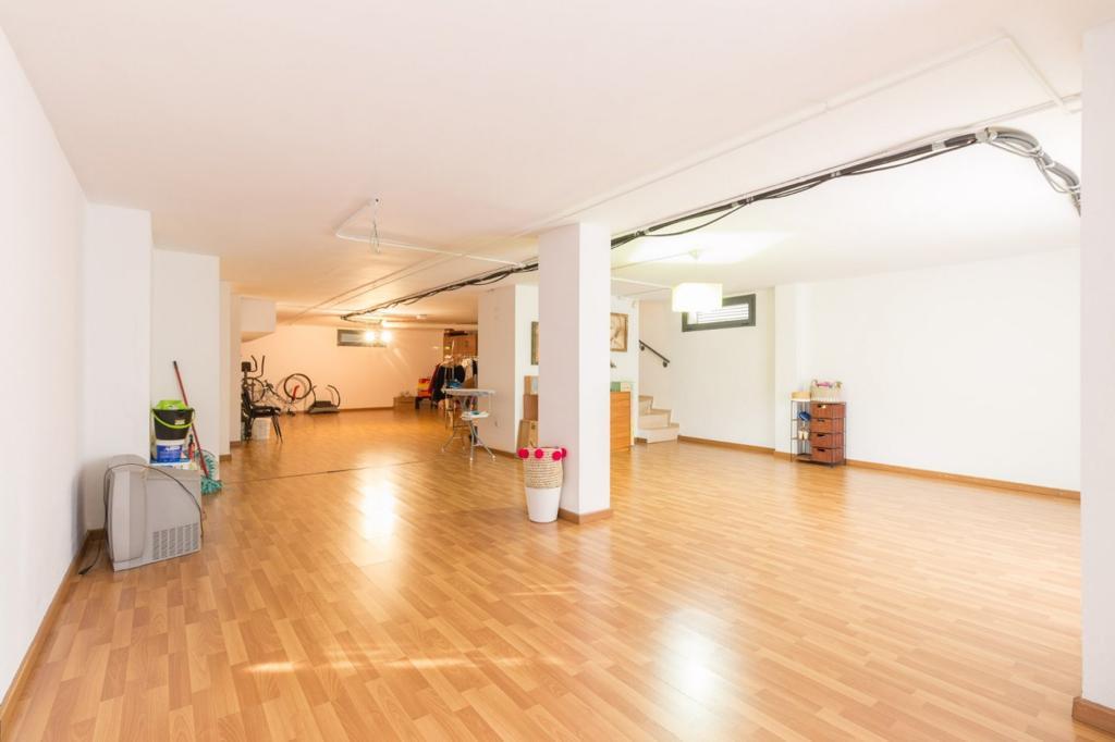 For sale of flat in Valencia