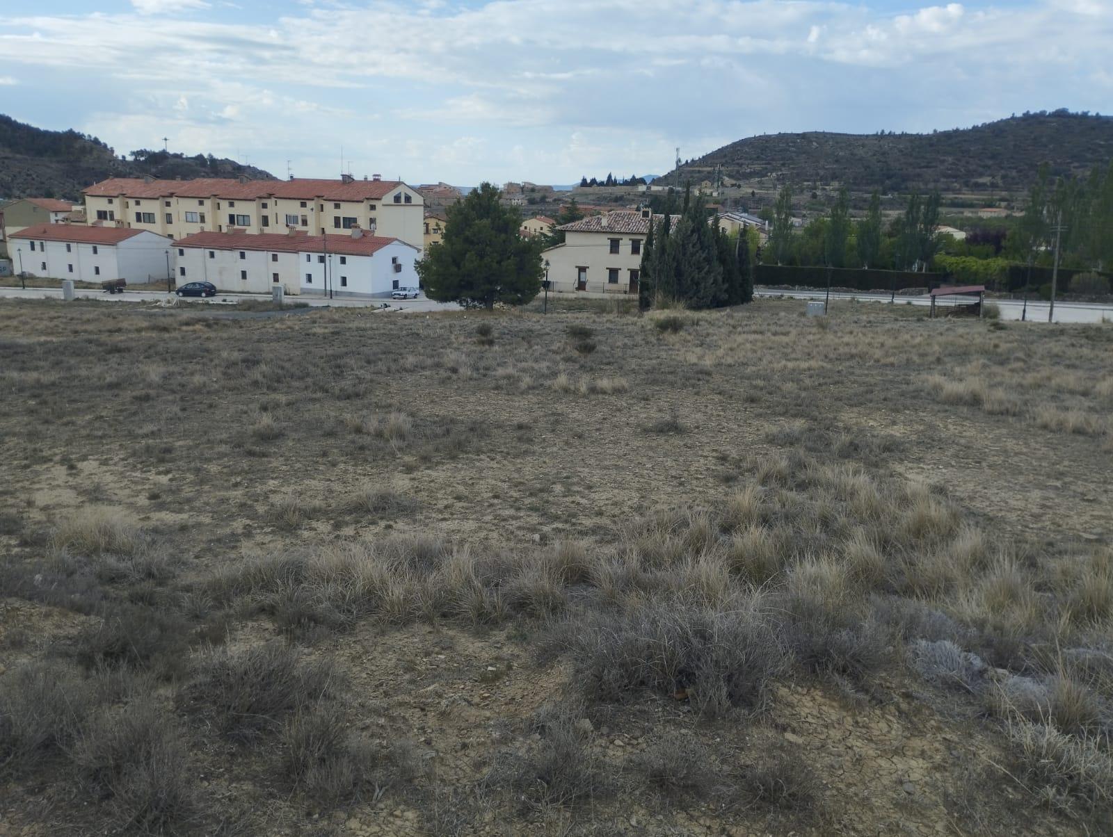 For sale of land in Rubielos de Mora