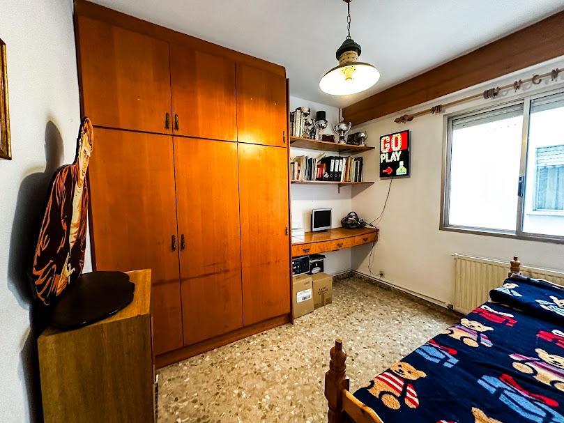For sale of flat in Valencia