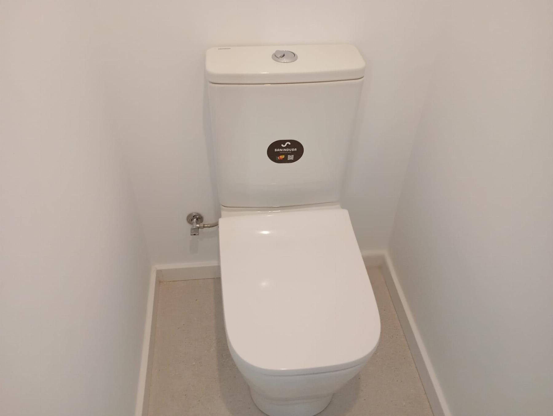 For sale of flat in Valencia