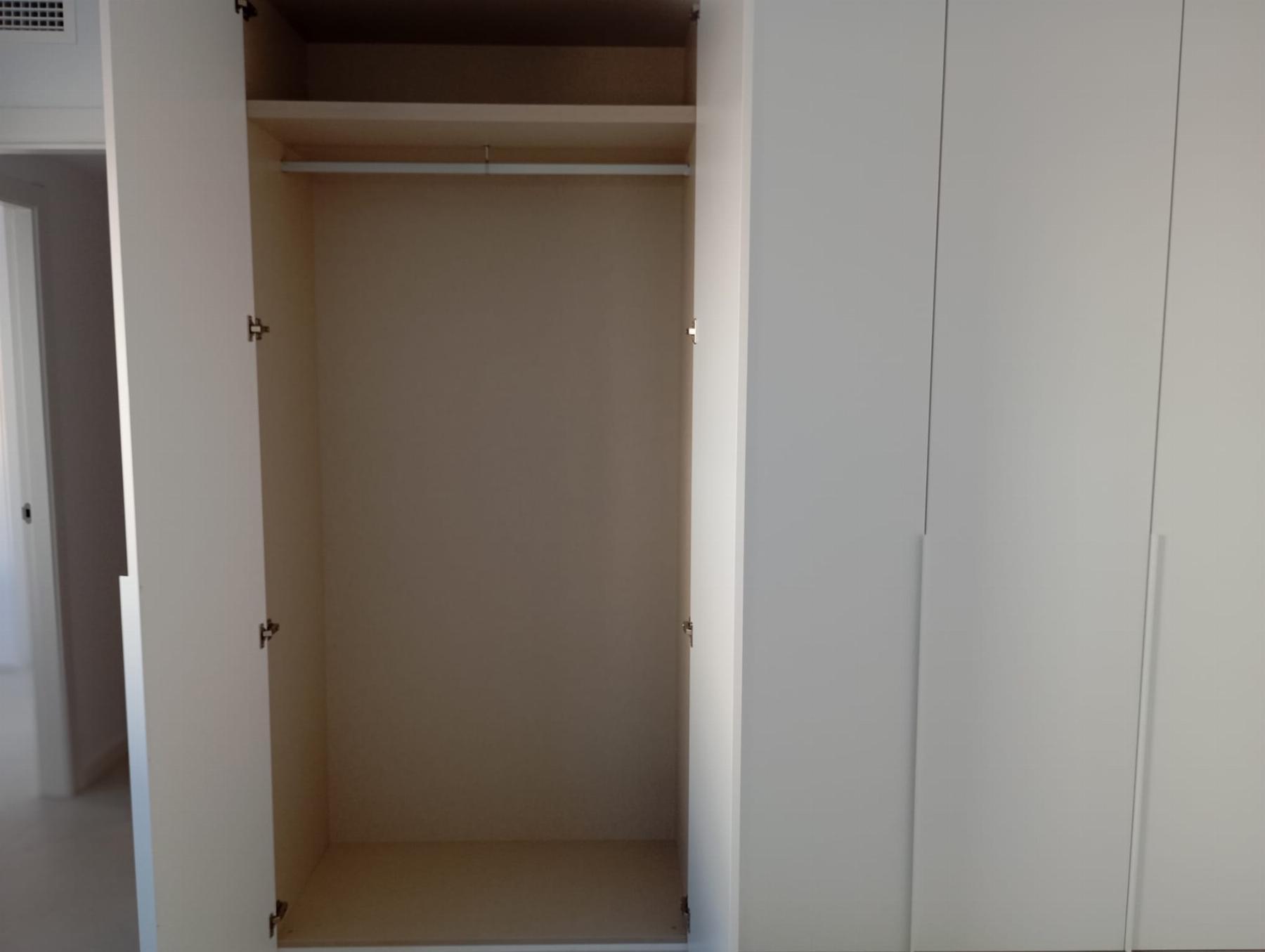 For sale of flat in Valencia