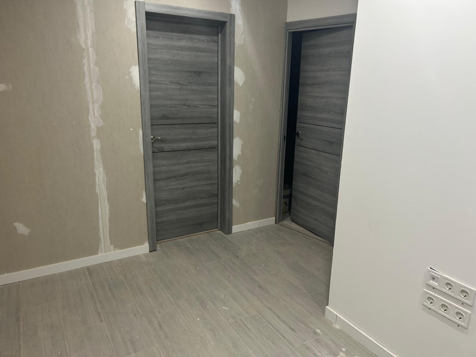 For rent of commercial in Valencia