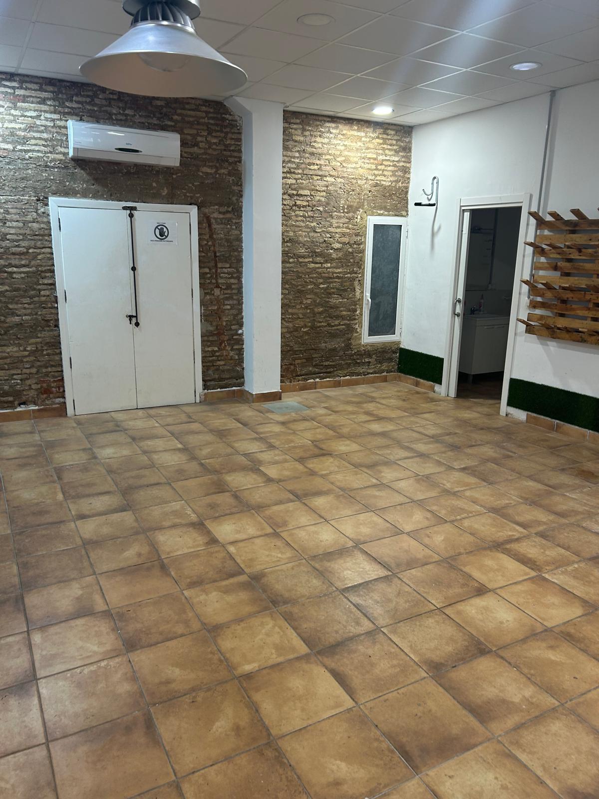 Alquiler de local comercial en Valencia