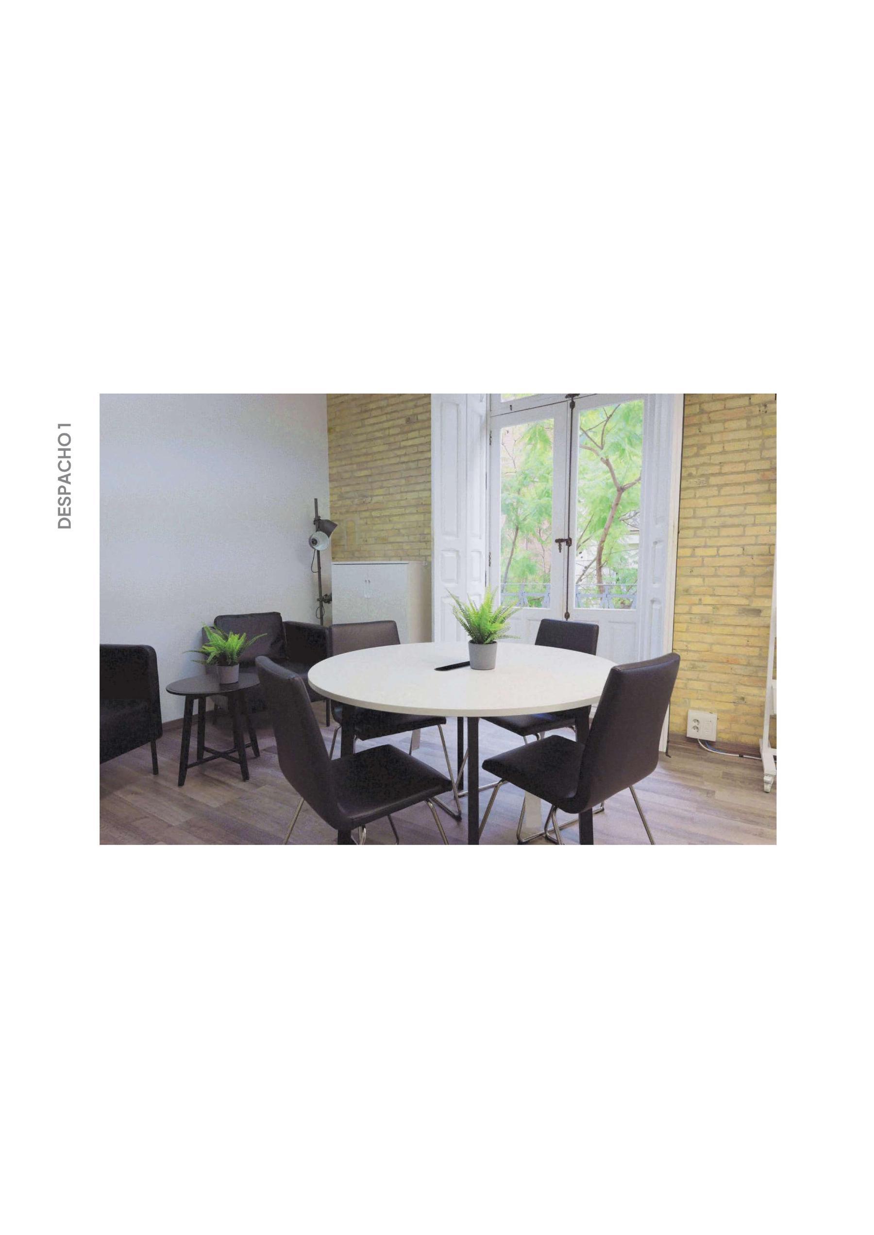 For rent of office in Valencia