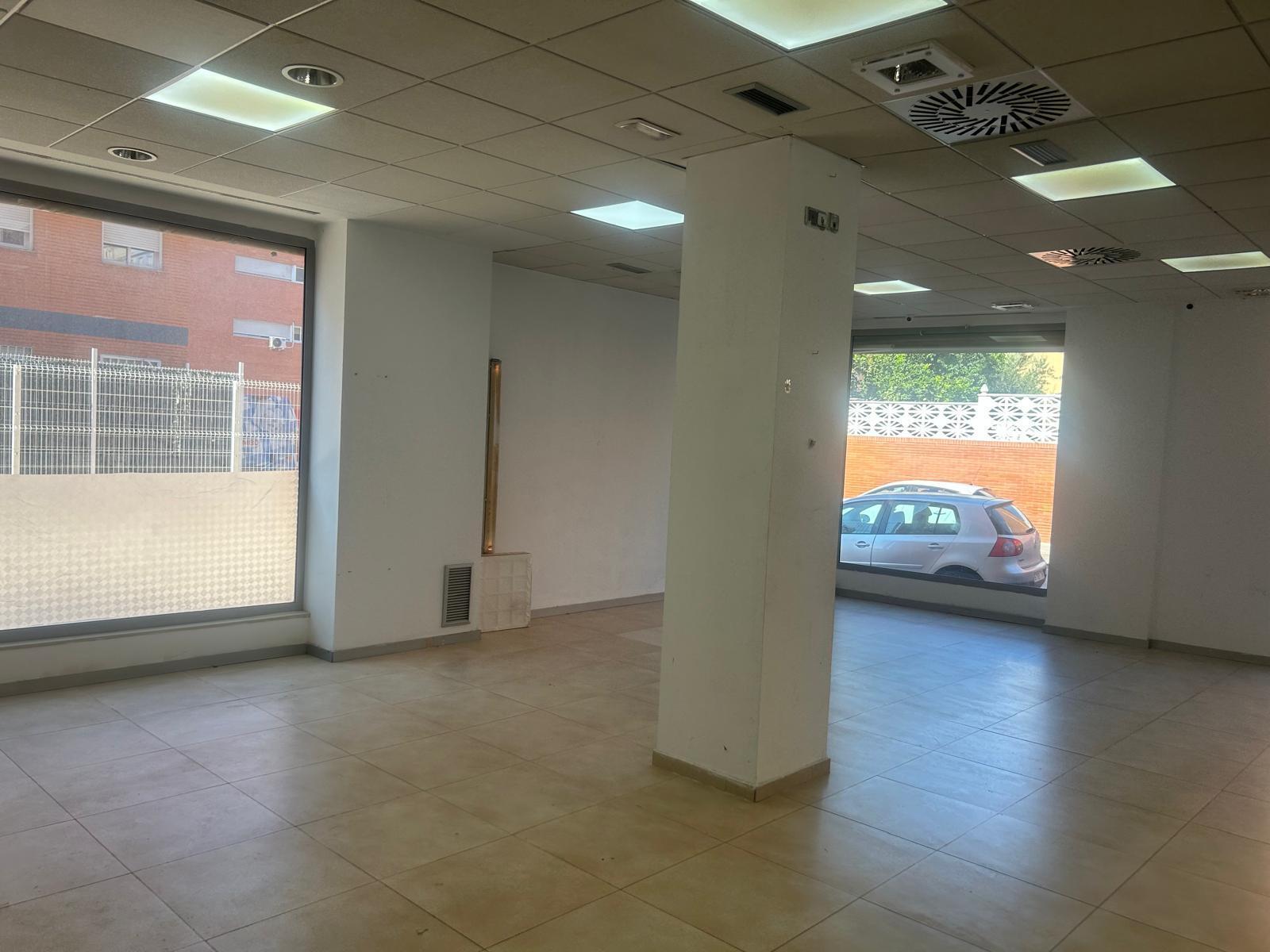 Alquiler de local en Manises