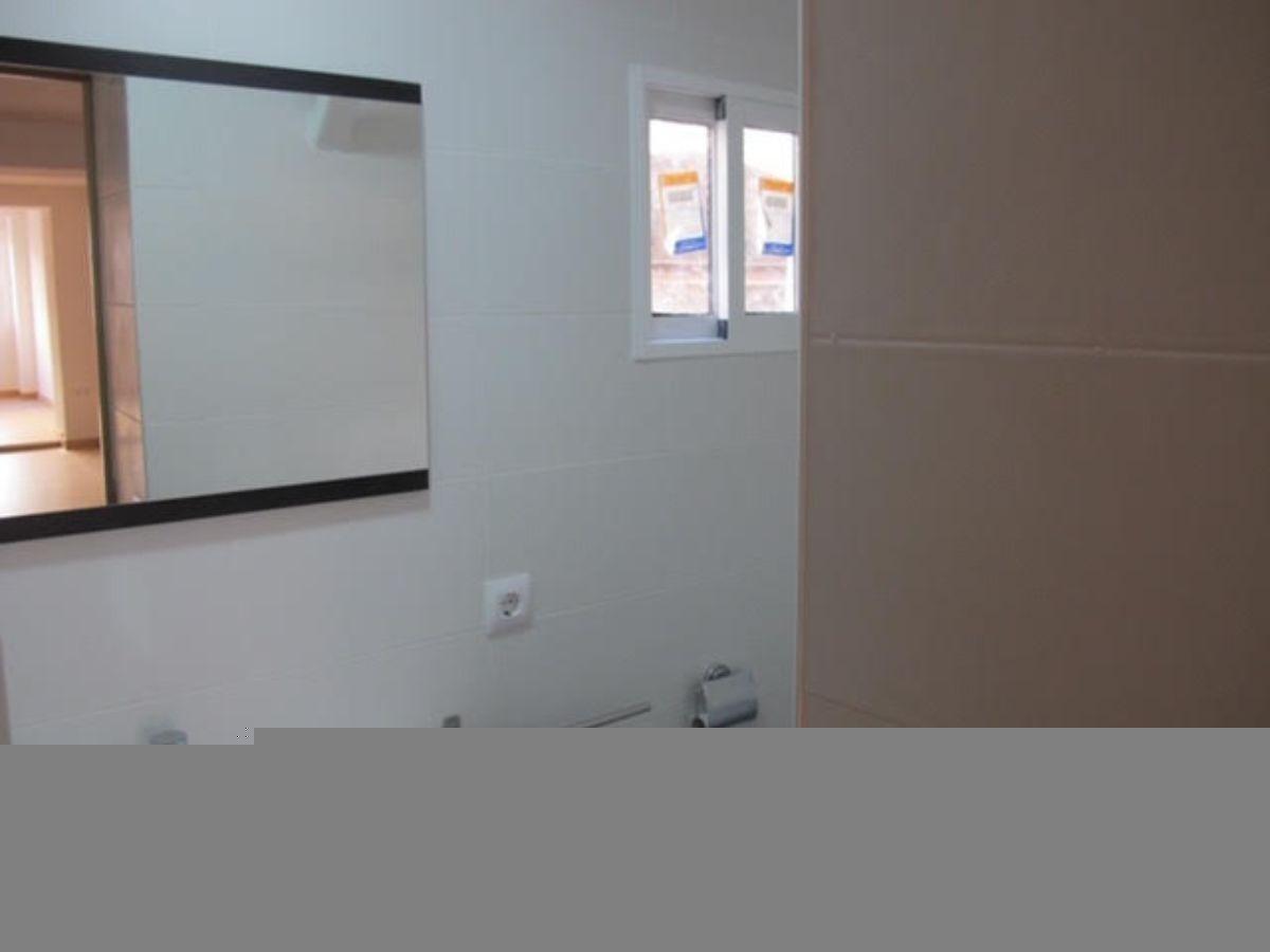 For rent of office in Valencia